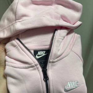 Nike. Hoodie Sweater.Pink. Size Small
